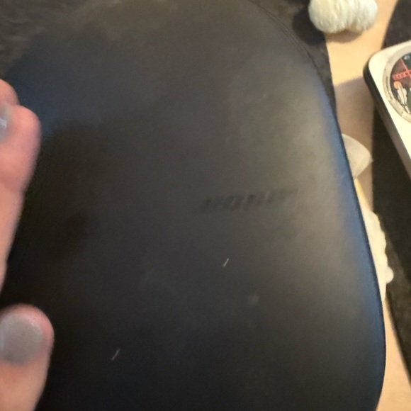 Bose Headphones 700 Noise Cancelling Headphones with Built-in Microphone - Picture 10 of 11